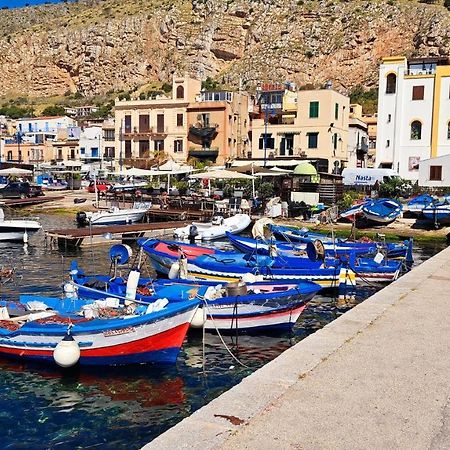 Mondello Manick Mare Apartment Palermo Bagian luar foto
