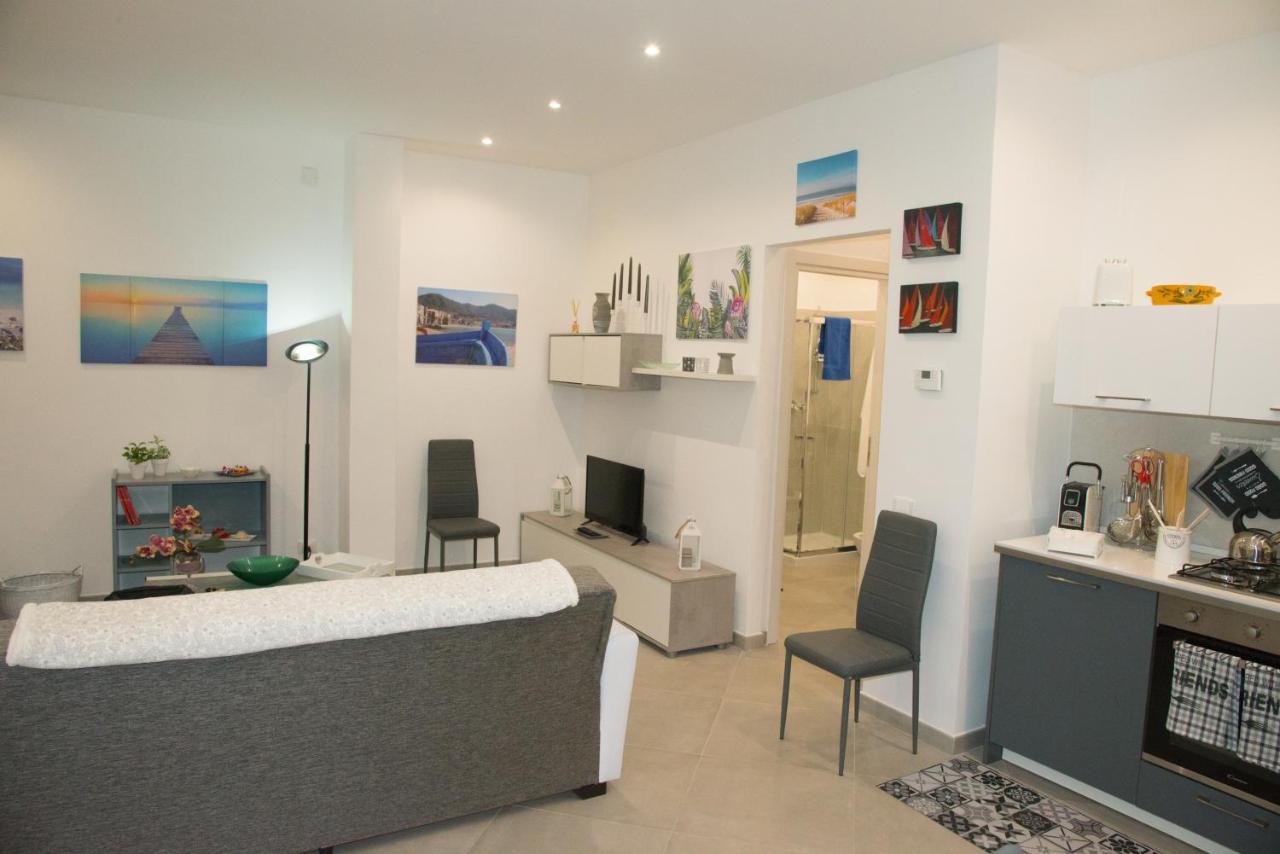 Mondello Manick Mare Apartment Palermo Bagian luar foto