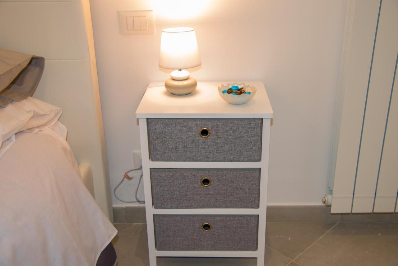Mondello Manick Mare Apartment Palermo Bagian luar foto