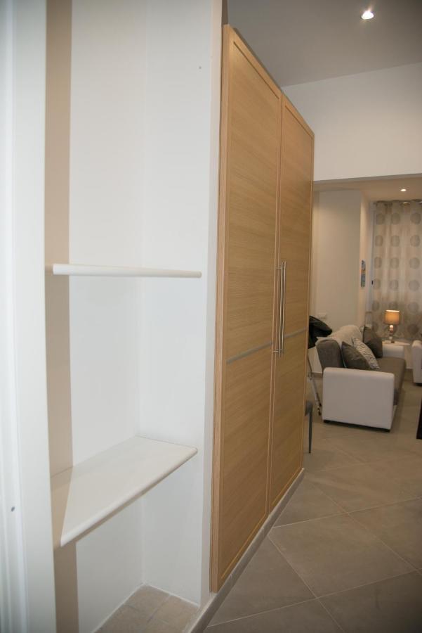 Mondello Manick Mare Apartment Palermo Bagian luar foto