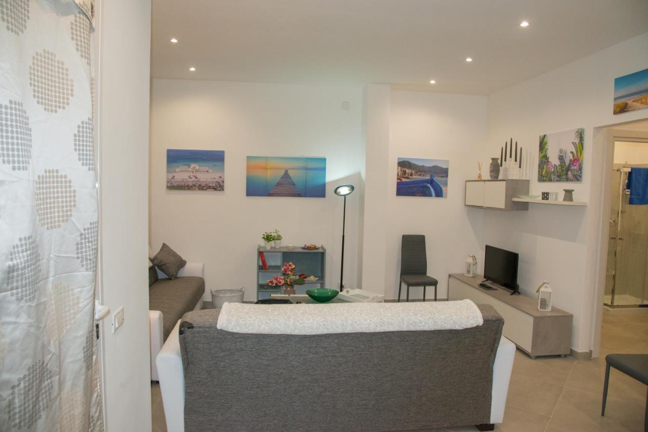 Mondello Manick Mare Apartment Palermo Bagian luar foto