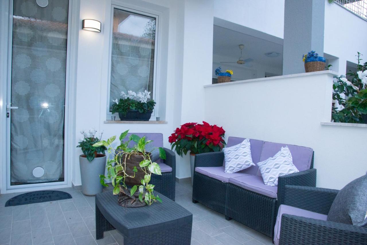 Mondello Manick Mare Apartment Palermo Bagian luar foto